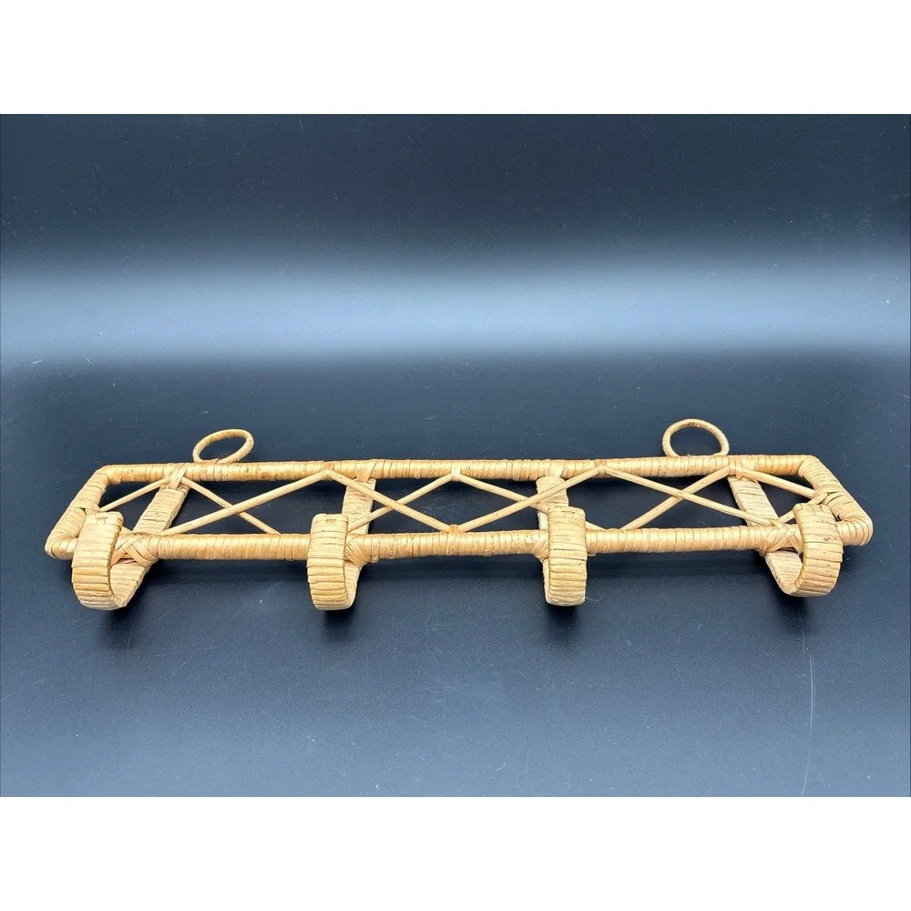VTG 70s Rattan Wicker Wall Coat Rack 4 Hooks Diamond Lattice Jiangsu China Boho